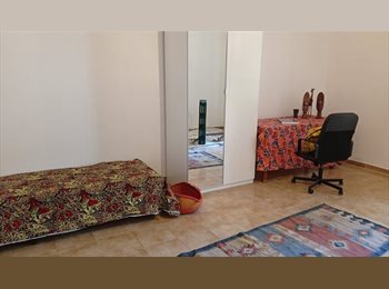 Roomgo IT - a pochi passi da Roma tre, Marconi-Ostiense - 700 € al mese
