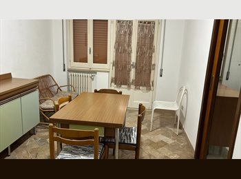 Roomgo IT - Camere singole a Matera vicinanze Università e zona centro, Matera - 260 € al mese