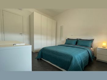 Roomgo IT - Casa Elda a Cologno Sud (M2) – Privato affitta stanze a partire da 590€, Cologno Monzese - 590 € al mese