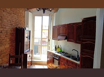 Roomgo IT - Camera in appartamento condiviso, Livorno - 400 € al mese