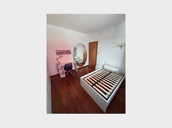 Roomgo IT - posto letto in stanza doppia, Padova - 320 € al mese