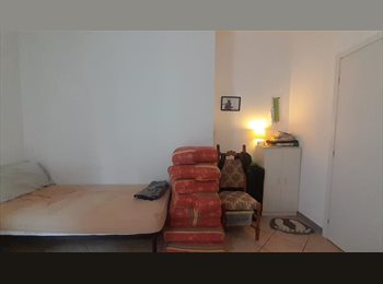 Roomgo IT - ricerca conquilino sostitutivo, Seregno - 400 € al mese