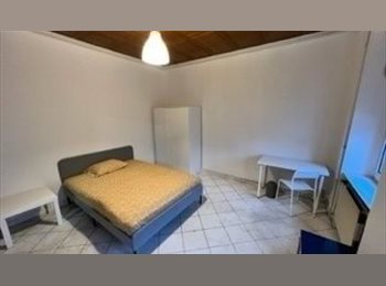 Appartager LU - ECH26-03 Chambre meublée à Luxembourg available on 1 Novembre NO AGENCY FEES, Luxembourg - 990 € / Mois