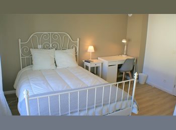 Appartager LU - Grande chambre avec salle de douche privée en colocation haut de gamme, Esch-sur-Alzette - 700 € / Mois