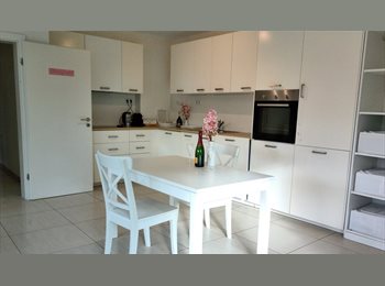 Appartager LU - Elegant Furnished Apartment at Luxembourg Gare Centrale, Luxembourg - 2.500 € / Mois