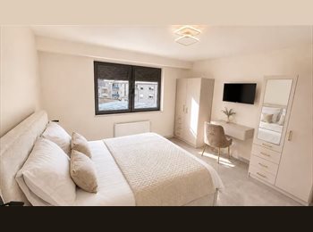 Appartager LU - Puits8001.1-Chambre meublée avec SDD privative à Bonnevoie, Mersch - 1.450 € / Mois