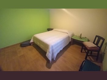 Roomgo MX - Habitación en renta en casa La Calma, Zapopan - MX$5,300 por mes