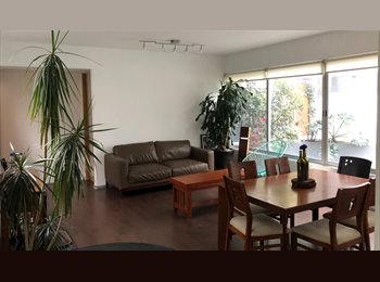Roomgo MX - Renta habitación en condesa, Cuauhtémoc - MX$9,500 por mes