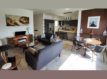 Roomgo MX - COMPARTO DEPA MANAHAL, Corregidora - MX$5,000 por mes
