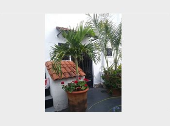 Roomgo MX - Agradables Cuartos INDIVIDUALES con Baño Privado, Guadalajara - MX$4,000 por mes
