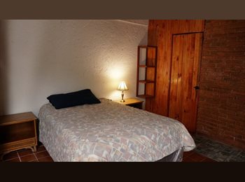 Roomgo MX - Renta de Habitación amueblada, Querétaro - MX$7,200 por mes