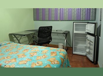 Roomgo MX - Se renta habitación individual para estudiante foránea del sexo FEMENINO, Guadalajara - MX$3,500 por mes