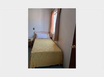 Roomgo MX - Cuarto con Baño, Guadalajara - MX$3,700 por mes