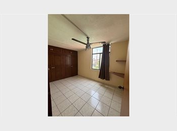 Roomgo MX - Habitación en plaza Guadalupe, Zapopan - MX$5,500 por mes