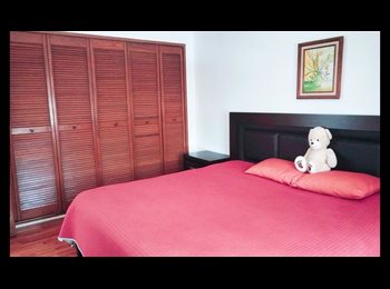 Roomgo MX - Habitación en Renta Exclusivo Mujeres, Zapopan - MX$5,200 por mes