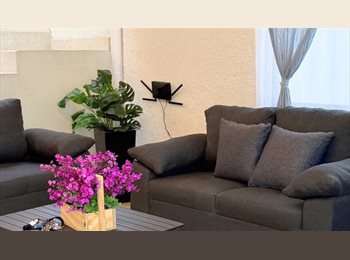 Roomgo MX - Habitación para descansar para profesionistas, Zapopan - MX$5,000 por mes