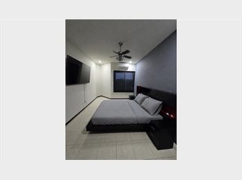 Roomgo MX - Renta de habitaciones, Santa Catarina - MX$8,500 por mes