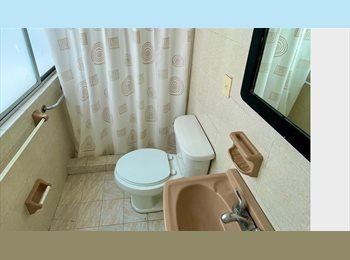 Roomgo MX - Dormitorio con estudio y ban̈o, Cuauhtémoc - MX$12,000 por mes