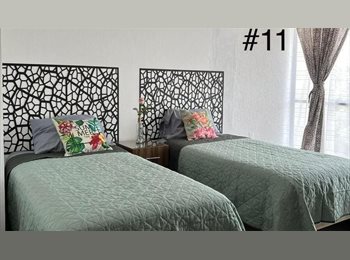 Roomgo MX - Habitación doble amueblada para estudiantes en Huentitán, cerca del CUAAD, Guadalajara - MX$3,500 por mes