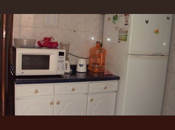Roomgo MX - habitacion en coapa para chicas estudiantes, Coyoacán - MX$4,000 por mes