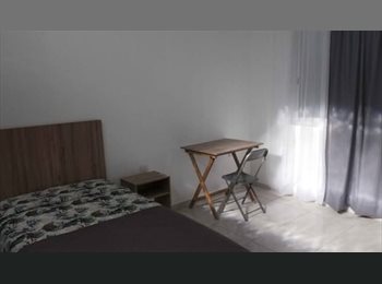 Roomgo MX - Habitación amplia amueblada y baño privado, Guadalajara - MX$5,300 por mes