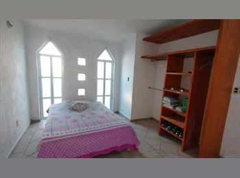 Roomgo MX - Habitación amueblada, Querétaro - MX$4,500 por mes