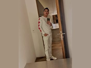 Roomgo MX - Jair centeno - 24 - México - D.F.