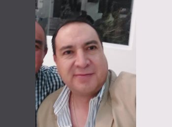 Roomgo MX - ADRIAN - 47 - Tijuana