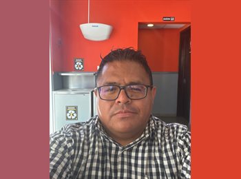 Roomgo MX - Ricardo Larios - 39 - Cancún