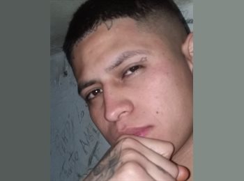 Roomgo MX - Carlos  - 24 - Puebla