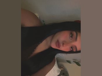 Roomgo MX - Kira - 18 - Querétaro