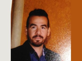 Roomgo MX - José - 48 - Querétaro