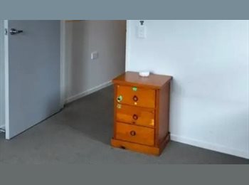 Roomgo NZ - Room for rent burwood, Christchurch - $180 pw