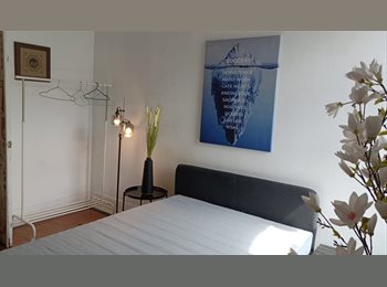 Roomgo PT - Shared apartment at Lisboa central, Lisboa - 580 € Por mês
