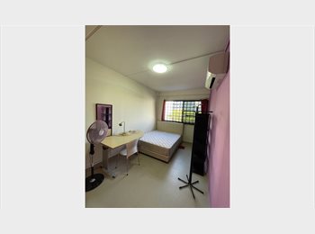 Roomgo SG - Spacious room abt 7 minutes walk to Pasir Ris MRT, Pasir Ris - $900 pm