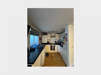 Roomgo UK - Flat share  £598 PCM Manchester, Fallowfield - £598 pcm