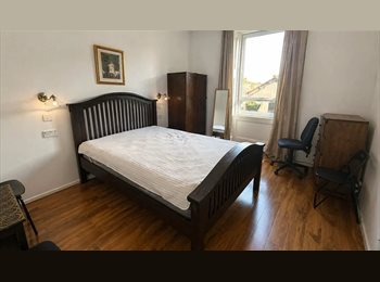 Roomgo UK - Glasgow City Centre G3 Fully Furnished Studio Apartment Available Near Glasgow Uni BILLS INCLUDED, Anderston - £950 pcm