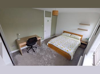Roomgo UK - Quiet king size room - SM4 - 30min to central London, Merton Park - £900 pcm