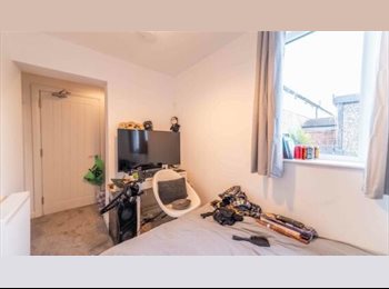 Roomgo UK - Room available in Shared House near Uni of York, York - £840 pcm