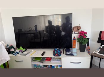 Roomgo UK - Double room for a month only in barking, Loxford - £600 pcm