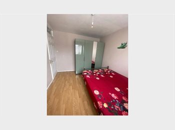 Roomgo UK - Double Room available, Merton - £700 pcm