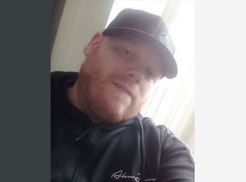 Roomgo UK - Michael - 38 - Manchester