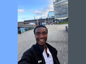 Roomgo UK - Emmanuel - 33 - Belfast