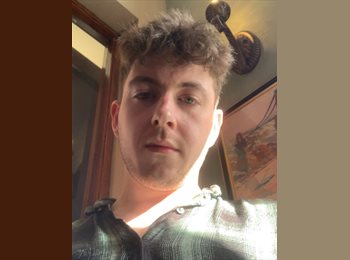 Roomgo UK - James clancy - 26 - Broadmead