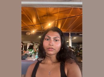 Roomgo UK - Neha Haque - 23 - Walthamstow