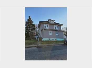 Roomgo US - $650 Room for Rent (Shared Bath) Magnolia Ave, Cherry Hill - $650 pm