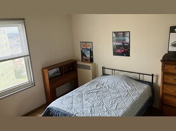 Roomgo US - Furnished bedroom and private bath, Merced Heights - $1,800 pm