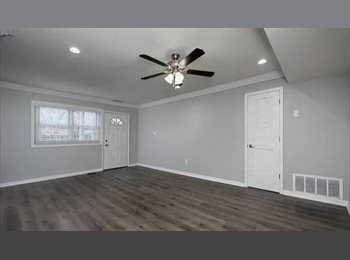 Roomgo US - Spacious 1 bedroom apartment, Selden - $1,400 pm