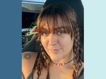 Roomgo US - Daniela - 23 - Orlando