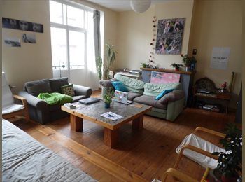 Appartager BE - Grand appartement lumineux avec terrasse., Saint Gilles Sint Gillis - 499 € pm